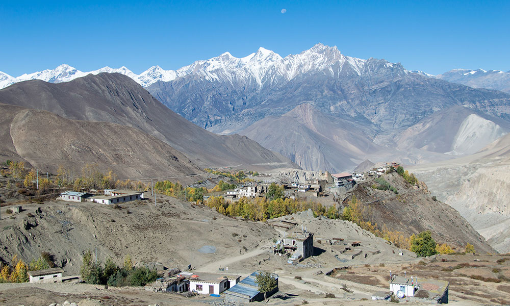 annapurna circuit trek view