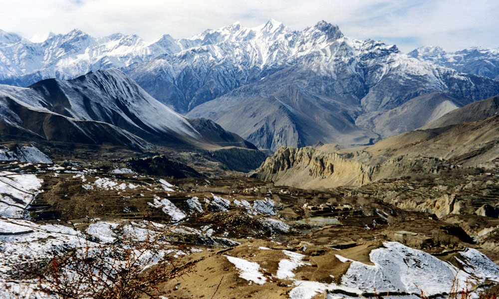 manaslu trek