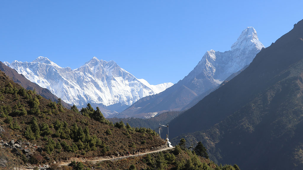 everest base camp trek weather