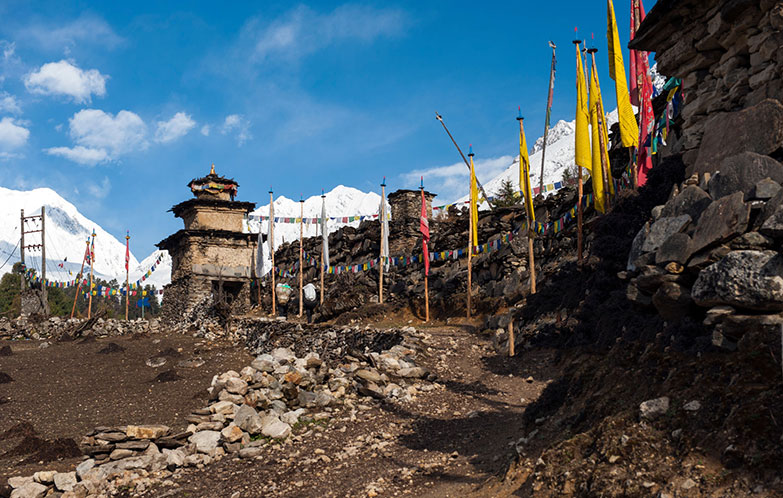 Manaslu Circuit Trek after earthquake