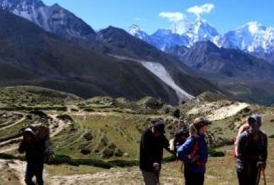 Trekking in Nepal Without a Guide