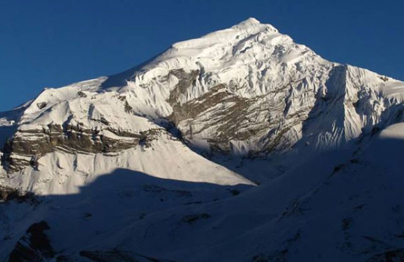 Chulu West Peak Climbing