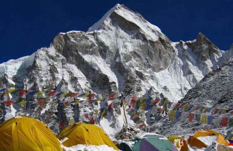 Everest Base Camp with Gokyo Valley Trekking