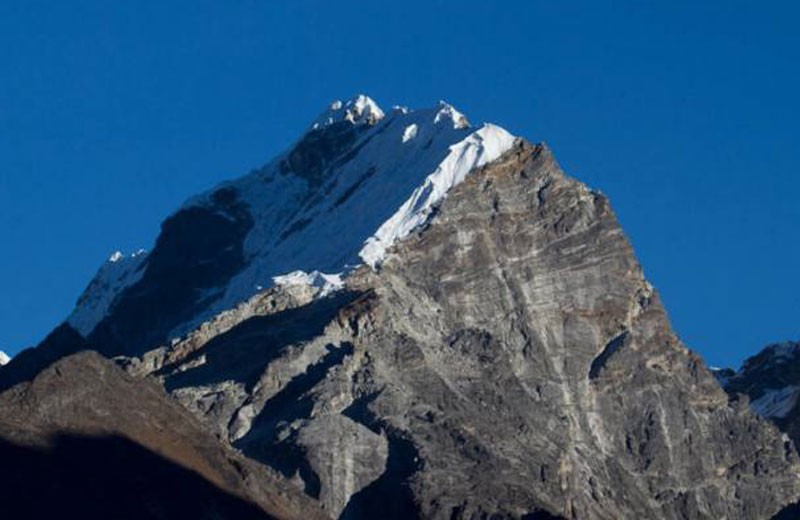 Lobuche Peak Climbing