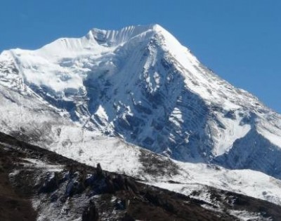 Pisang Peak Climbing